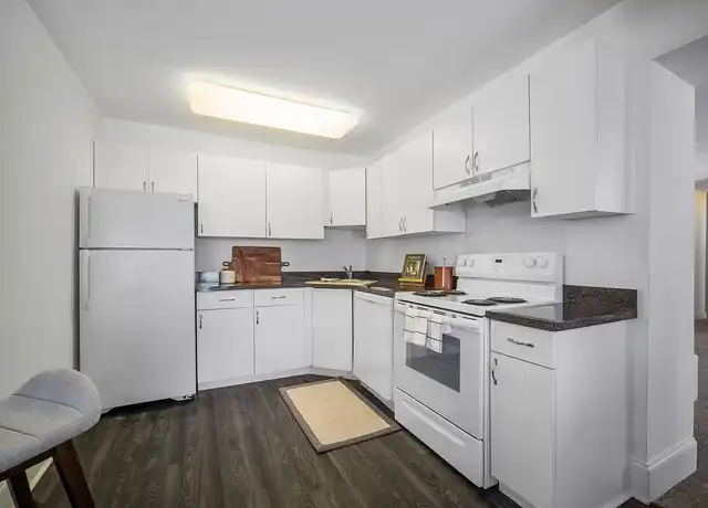 Property at The Fairways Apartments and Townhomes - 100 1st Montgomery Blvd, Thorndale, PA, 19372, 1-3 bed, 1-2.5 bath, [object Object]