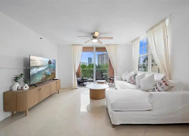 Property at 19999 E Country Club Dr #1307, Miami, FL, 33180, 3 beds, 2 baths, [object Object]