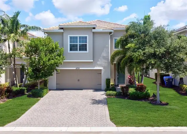 Property at 4729 Greenway Dr, Hollywood, FL, 33021, 3 beds, 2.5 baths, [object Object]