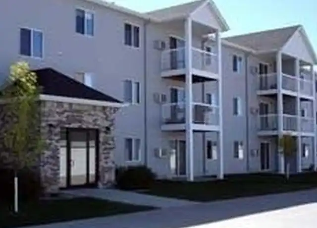 Property at 1435 33rd St SW, Fargo, ND, 58103, 1 bed, 1 bath, [object Object]