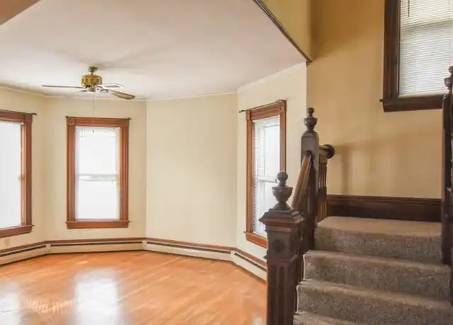Property at 285 Milford St Unit 1, Manchester, NH, 03102, 2 beds, 2 baths, [object Object]