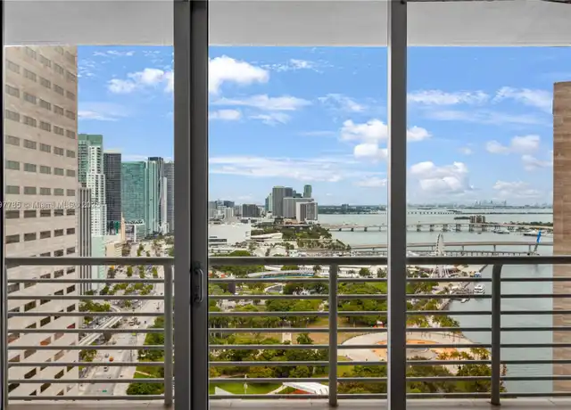 Property at 325 S Biscayne Blvd #3222, Miami, FL, 33131, 2 beds, 2 baths, [object Object]