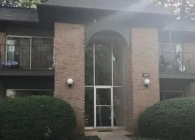 Property at 201 Orchard Trace Ln #2, Charlotte, NC, 28213, 1 bed, 1 bath, [object Object]