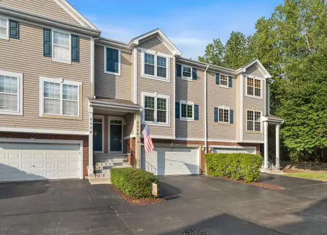 Property at 2340 Hudson Cir, Aurora, IL, 60502, 2 beds, 2.5 baths, [object Object]