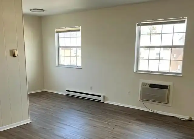 Property at 834 Continental Ct Unit 8, Vandalia, OH, 45377, 1 bed, 1 bath, [object Object]