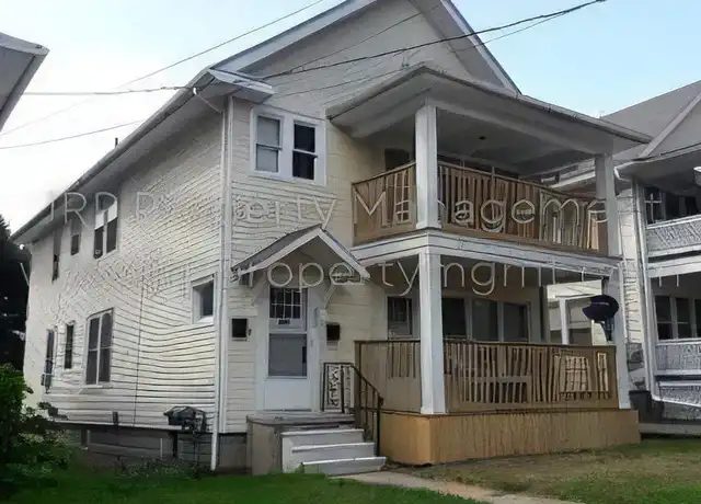 Property at 206 S West Ave, Jackson, MI, 49201, 2 beds, 1 bath, [object Object]
