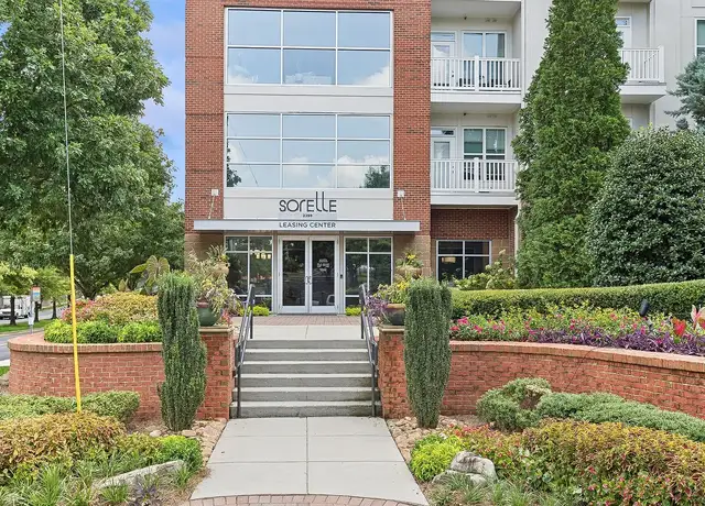 Photo of 2399 Parkland Dr NE, Atlanta, GA 30324