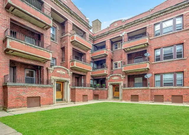 Property at 200 N. Central - 200 N Central Ave, Chicago, IL, 60644, 2 beds, 1 bath, [object Object]