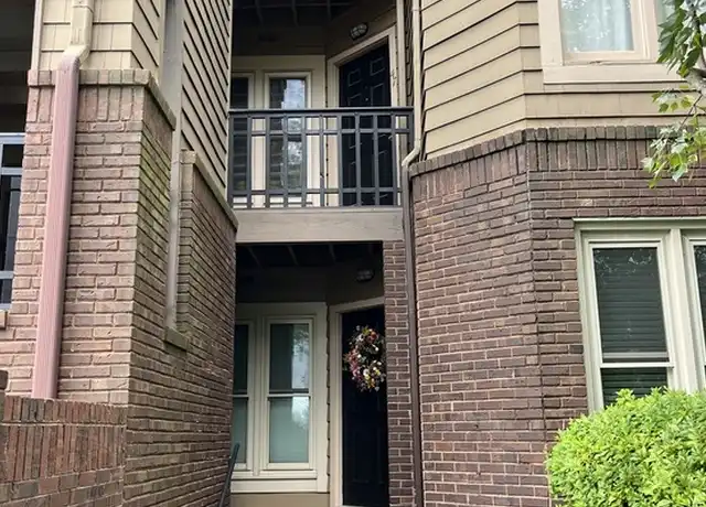 Property at 1101 E Morehead St #44, Charlotte, NC, 28204, 2 beds, 2 baths, [object Object]