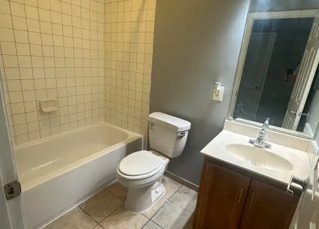 Property at 1808 N Calvert St Unit 3, Baltimore, MD, 21202, 1 bed, 1 bath, [object Object]