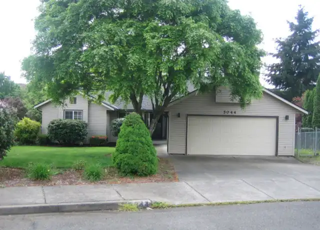 Property at 5044 Summerfield Dr SE, Salem, OR, 97306, 3 beds, 2 baths, [object Object]