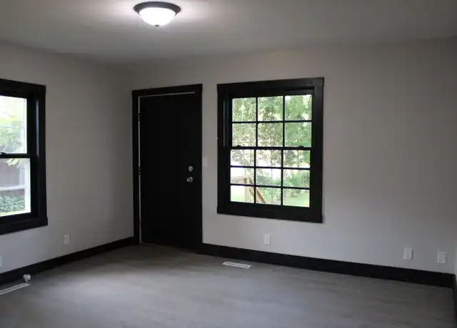 Property at 313 S 6th St, Cornell, WI, 54732, 3 beds, 1 bath, [object Object]