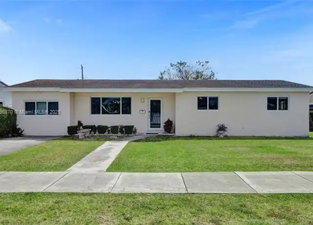 Property at 5811 SW 95th Ct, Miami, FL, 33173, 3 beds, 2 baths, [object Object]