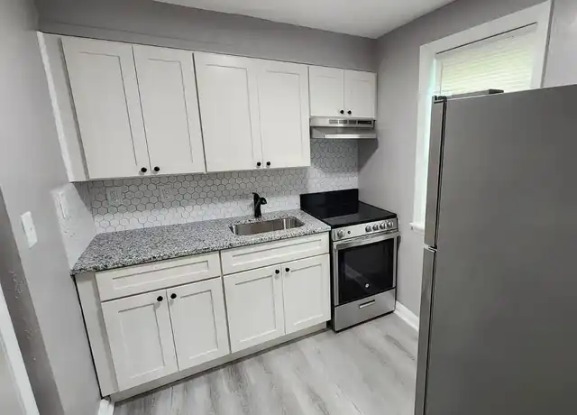 Property at Penhurst Apartments - 3904 Penhurst Ave, Baltimore, MD, 21215, 2 beds, 1 bath, [object Object]