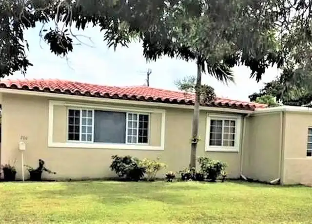 Property at 700 NE 168th St, North Miami Beach, FL, 33162, 3 beds, 2 baths, [object Object]