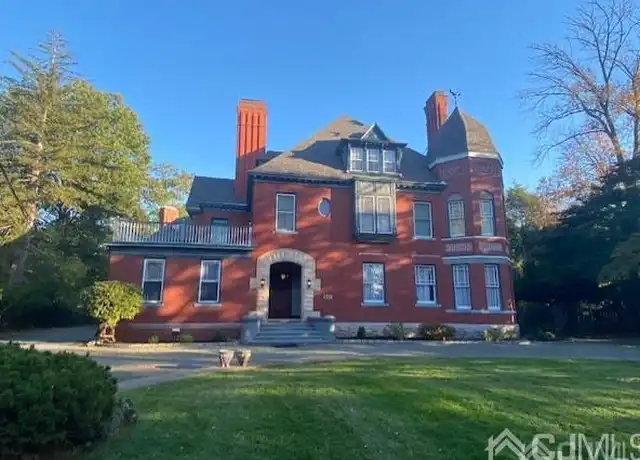 Property at 527 W 8th St, Plainfield, NJ, 07060, 2 beds, 2 baths, [object Object]