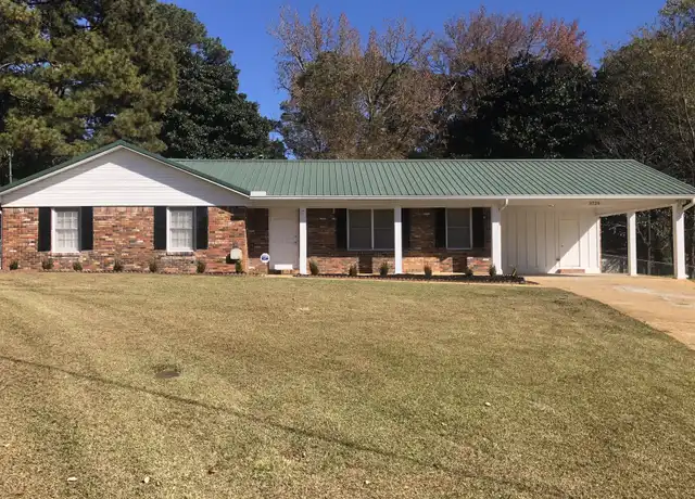 Property at 3726 Springhill Dr, Tuscaloosa, AL, 35405, 3 beds, 2 baths, [object Object]