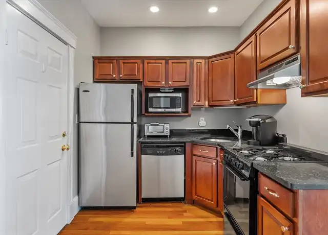 Property at 177 W 6th St #4, South Boston, MA, 02127, 1 bed, 1 bath, [object Object]