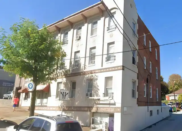 Property at 31 E Otterman St, Greensburg, PA, 15601, 1 bed, 1 bath, [object Object]