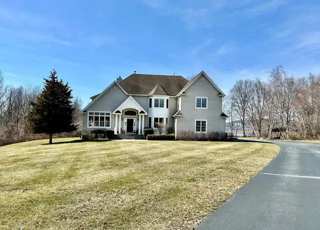 Property at 29 Fairways Ln, Beacon, NY, 12508, 5 beds, 3.5 baths, [object Object]