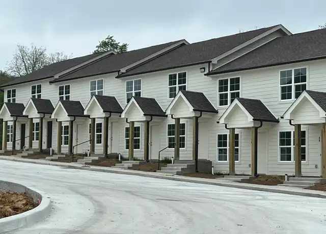 Property at 74 Jacksons Ln, Woodbury, TN, 37190, 2 beds, 1.5 baths, [object Object]