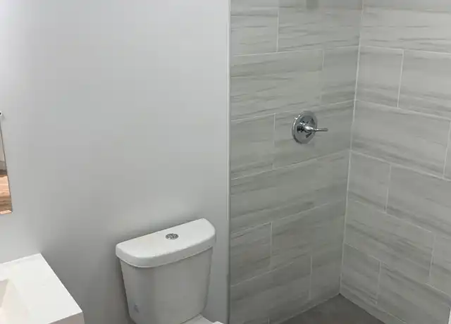 Property at 533 Clinton Ave Unit 1, Albany, NY, 12206, 1 bed, 1 bath, [object Object]