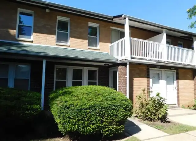 Property at 233 Artist Lake Dr, Middle Island, NY, 11953, 1 bed, 1 bath, [object Object]
