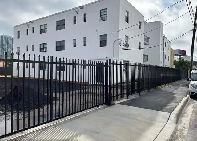 Property at 1525 NW 1st Pl Unit 1525, Miami, FL, 33136, 1 bed, 1 bath, [object Object]