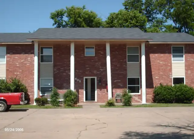 Property at 605 N Betty Jo Dr #2, Fayetteville, AR, 72701, 2 beds, 1 bath, [object Object]