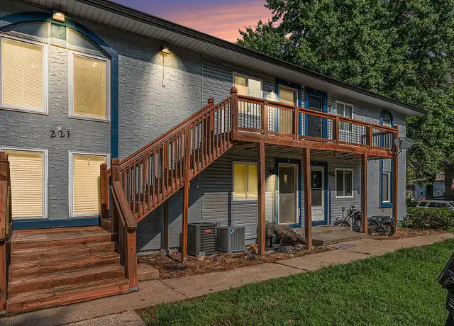 Property at 111 N Chestnut St, Belton, MO, 64012, 1 bed, 1 bath, [object Object]