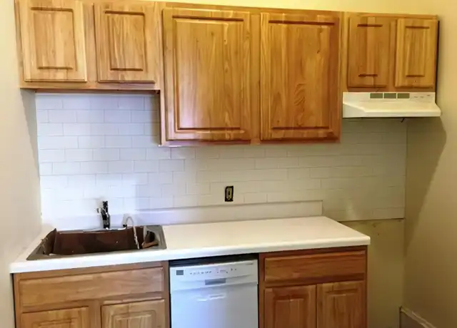Property at 471 Commonwealth Ave Unit 1R, Boston, MA, 02215, 1 bed, 1 bath, [object Object]