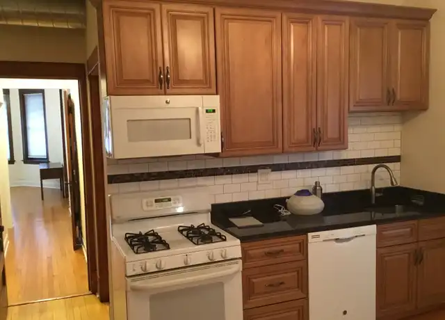 Property at 1042 N Oakley Blvd Unit 2, Chicago, IL, 60622, 3 beds, 1 bath, [object Object]