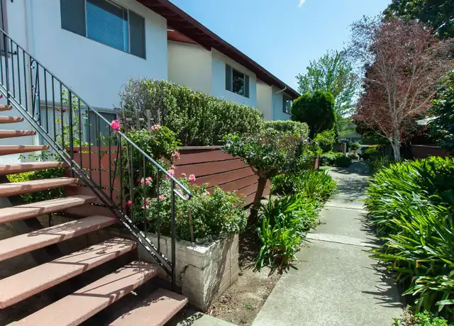 Property at 294 Waverley St #02, Menlo Park, CA, 94025, 1 bed, 1 bath, [object Object]