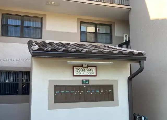 Property at 9915 Nob Hill Ln #9915, Sunrise, FL, 33351, 2 beds, 2 baths, [object Object]