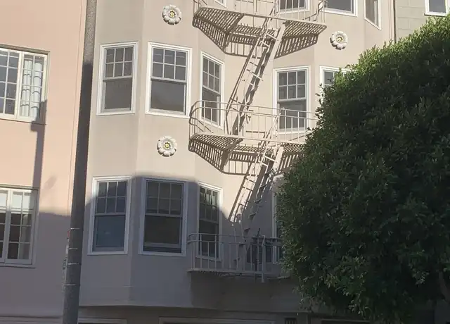 Property at 160 Mallorca Way Unit 3, San Francisco, CA, 94123, 1 bed, 1 bath, [object Object]