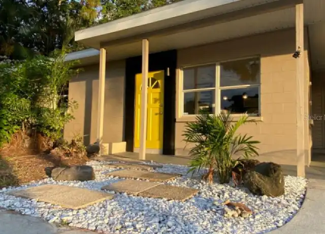 Property at 3250 Yorktown St, Sarasota, FL, 34231, 2 beds, 1 bath, [object Object]