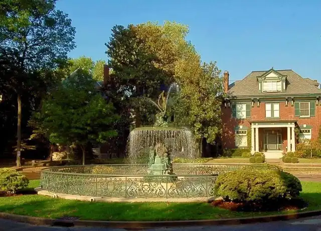 Property at 1432 Saint James Ct Unit 2, Louisville, KY, 40208, 1 bed, 1 bath, [object Object]