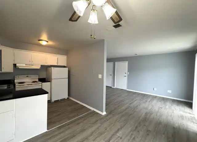 Property at 9130 E 10th St, Indianapolis, IN, 46229, 2 beds, 1 bath, [object Object]