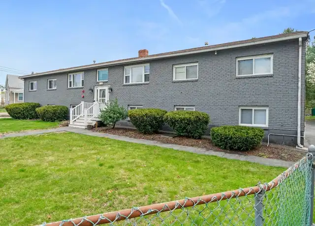 Property at 12 Green St Unit 3, Stoughton, MA, 02072, 2 beds, 1 bath, [object Object]