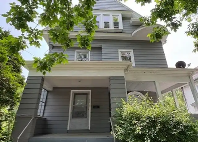 Property at 203 Bridge St Unit 3, Northampton, MA, 01060, 3 beds, 1 bath, [object Object]