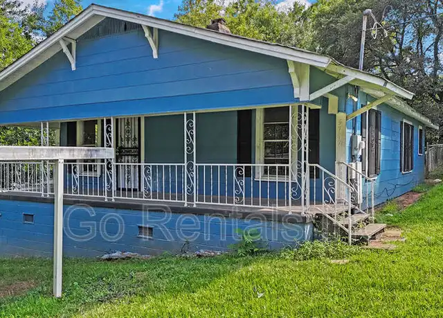 Property at 5709 13th St S, Bessemer, AL, 35020, 3 beds, 1 bath, [object Object]