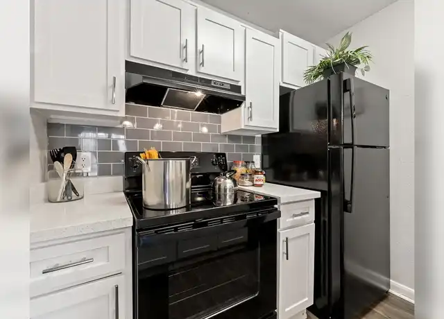 Property at Mustang on the Trail - 2135 Lake Hills Dr, Kingwood, TX, 77339, 1-2 bed, 1 bath, [object Object]