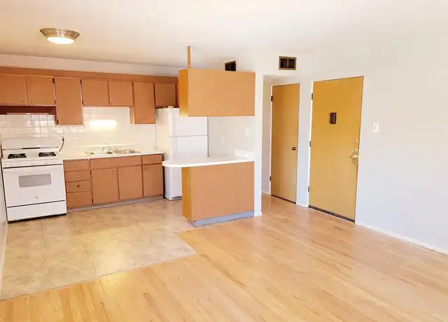 Property at Miami Morganford Apartments - 3536 Morganford Rd, Saint Louis, MO, 63116, 1-2 bed, 1 bath, [object Object]