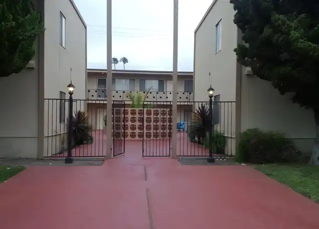 Property at 1315 Devonshire Dr Unit 12, Oxnard, CA, 93030, 0 beds, 1 bath, [object Object]