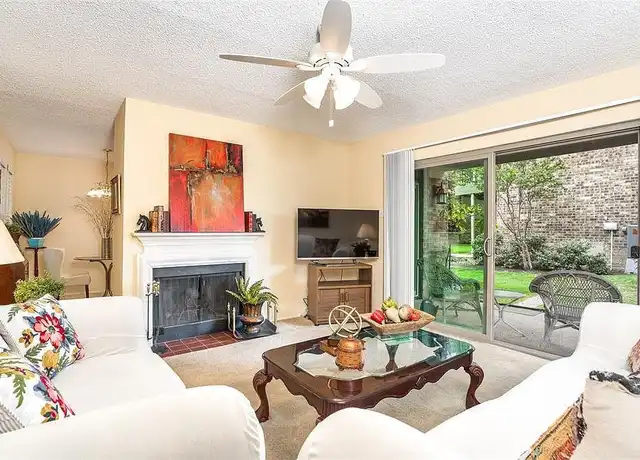 Property at 5300 Keller Springs Rd Unit 1774, Dallas, TX, 75248, 2 beds, 2 baths, [object Object]