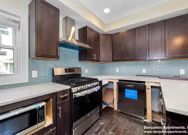 Property at 73 Lexington St Unit 2, Waltham, MA, 02452, 6 beds, 6 baths, [object Object]