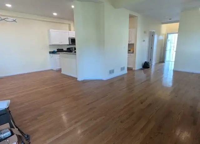 Property at 5 Eagle Dr Unit L, Shrewsbury, MA, 01545, 2 beds, 2.5 baths, [object Object]
