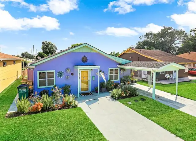 Property at 1006 Isbell St, Gretna, LA, 70053, 2 beds, 1 bath, [object Object]