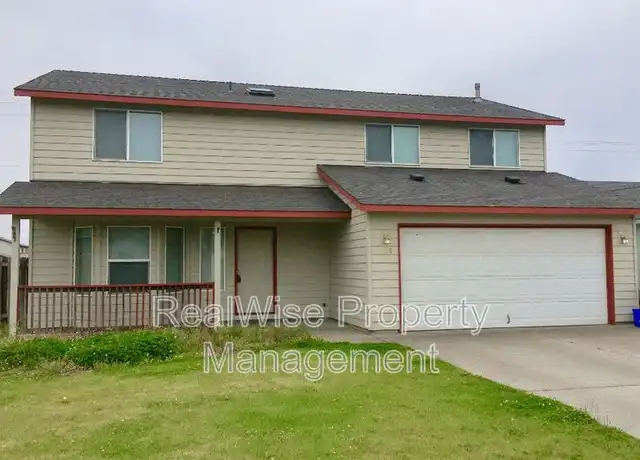 Property at 730 NE Negus Pl, Redmond, OR, 97756, 4 beds, 2.5 baths, [object Object]