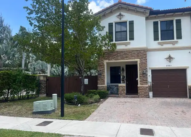 Property at 8985 NW 98th Ave, Doral, FL, 33178, 4 beds, 2.5 baths, [object Object]